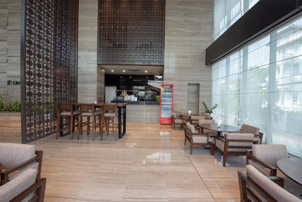 Granferte Phnom Penh Hotel Екстериор снимка
